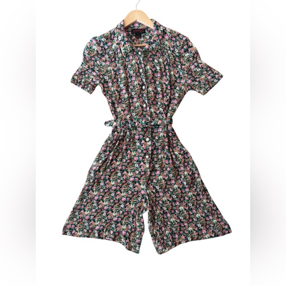 j wright Pants - Vintage J.B. Wright Ltd Petites Floral Romper Belted Shorts Size 8 90s Summer